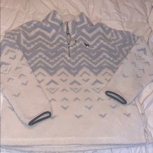 Fluffy oversized sweater!